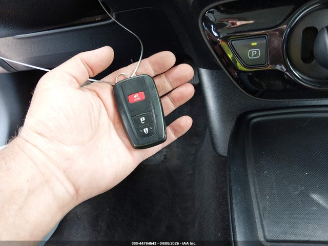 Toyota Prius Le 2022 JTDKAMFU4N3166258 Image 11