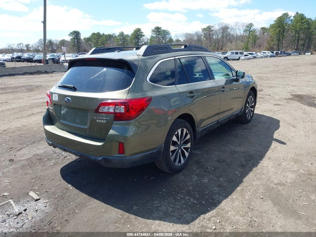 44784651 :رقم المزاد ، 4S4BSALC9F3303831 vin ، 2015 Subaru Outback 2.5i Limited مزاد بيع