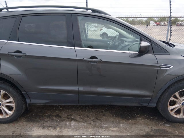 Ford ESCAPE SE 2018 1FMCU0GD0JUC17144 Image 13