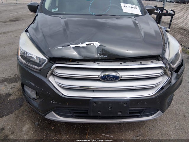 Ford ESCAPE SE 2018 1FMCU0GD0JUC17144 Image 6