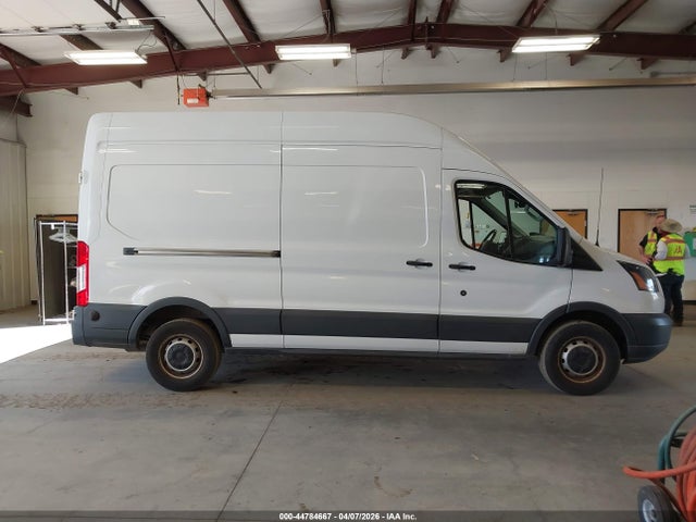1FTBW2XM4HKB28043 Ford Transit-350