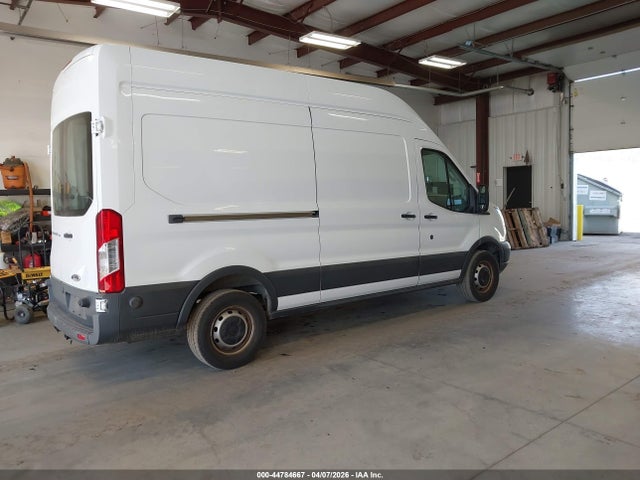 1FTBW2XM4HKB28043 Ford Transit-350