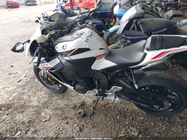 Honda CBR1000 RR 2026 JH2SC7719TK900287 Image 13
