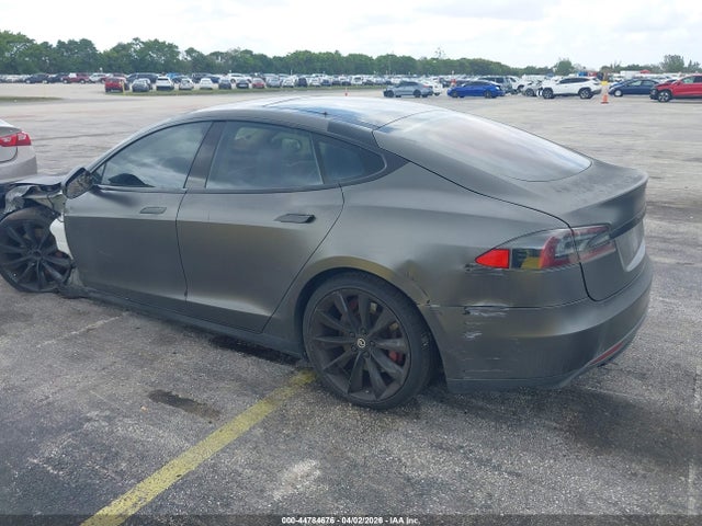 Продаж на аукціоні авто 2014 Tesla Model S P85, vin: 5YJSA1H12EFP46838, номер лоту: 44784676