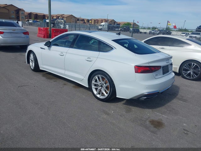 2024 AUDI A5 SPORTBACK WAUFACF54RA092097 Photo 2