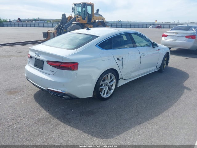 2024 AUDI A5 SPORTBACK WAUFACF54RA092097 Photo 3