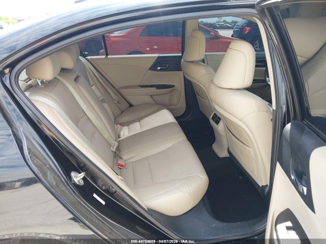 44784689 :رقم المزاد ، 1HGCR2F85EA203688 vin ، 2014 Honda Accord Ex-l مزاد بيع