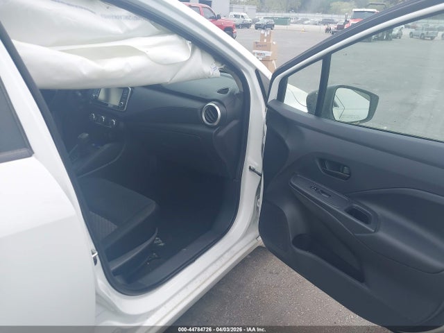 Aukcja sprzedaży 2024 Nissan Versa 1.6 S, vin: 3N1CN8DV6RL929762, numer aukcji: 44784726