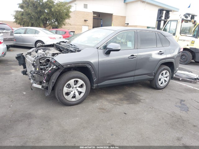 Toyota RAV4 LE 2024 2T3K1RFV4RC300213 Image 2