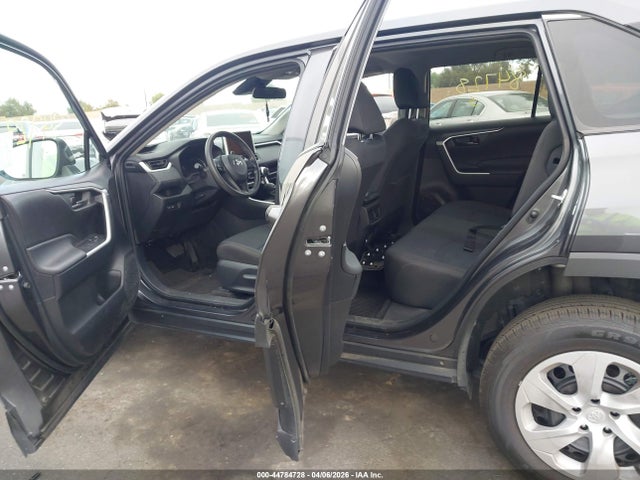 Toyota RAV4 LE 2024 2T3K1RFV4RC300213 Image 8