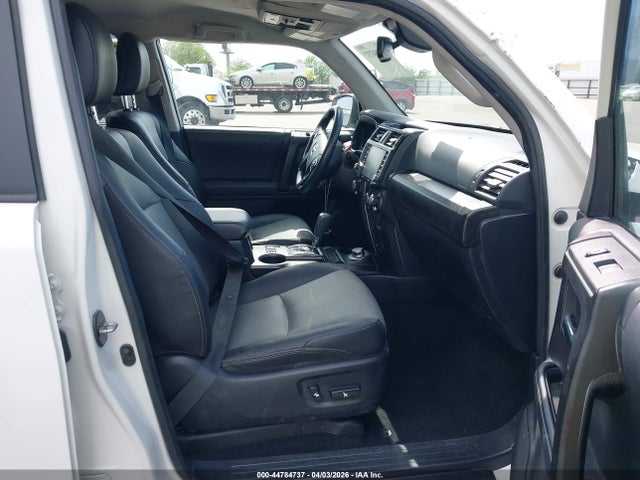 2023 TOYOTA 4RUNNER JTENU5JR1P6141277 Photo 4