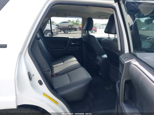 2023 TOYOTA 4RUNNER JTENU5JR1P6141277 Photo 7