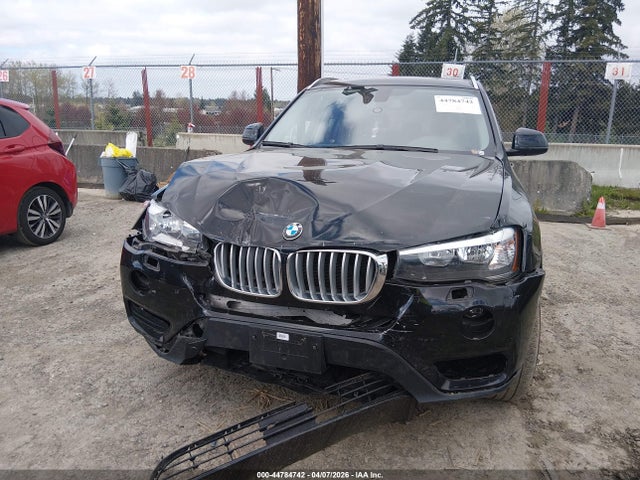 5UXWX9C3XH0T24227 BMW X3 Xdrive28i