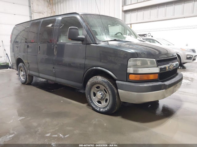 44784762 :رقم المزاد ، 1GNFH15T931137715 vin ، 2003 Chevrolet Express مزاد بيع