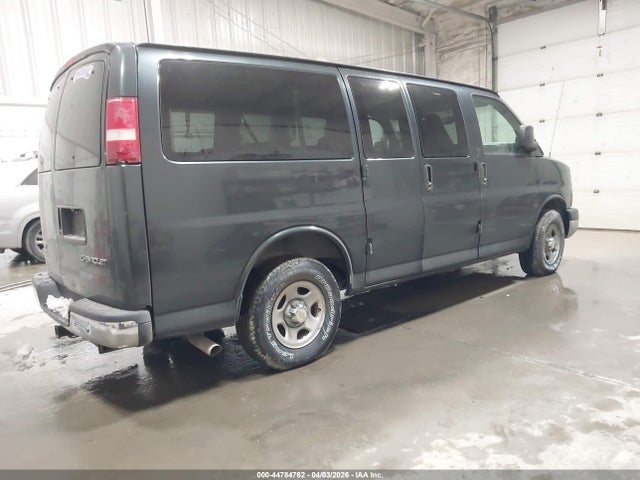 44784762 :رقم المزاد ، 1GNFH15T931137715 vin ، 2003 Chevrolet Express مزاد بيع
