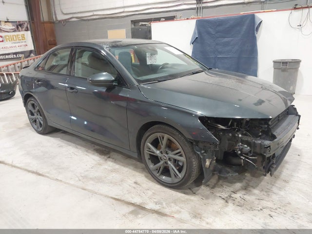 2024 Audi A3 Premium 40 Tfsi Front-wheel Drive S Tronic მანქანა იყიდება აუქციონზე, vin: WAUAUDGY1RA017289, აუქციონის ნომერი: 44784770