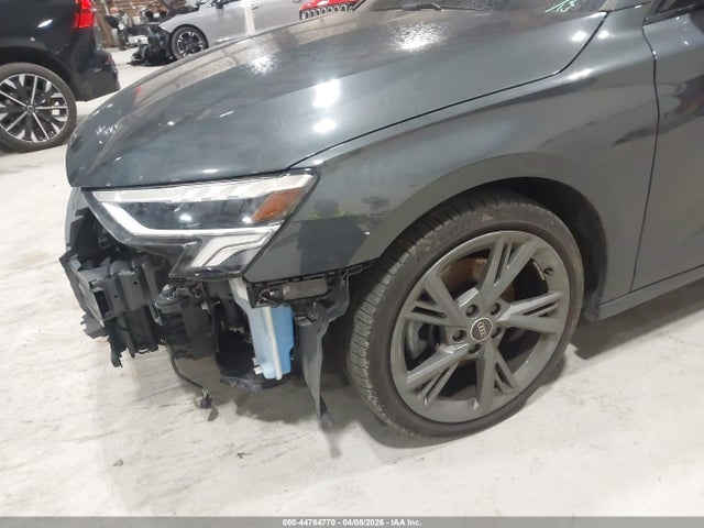 2024 Audi A3 Premium 40 Tfsi Front-wheel Drive S Tronic მანქანა იყიდება აუქციონზე, vin: WAUAUDGY1RA017289, აუქციონის ნომერი: 44784770