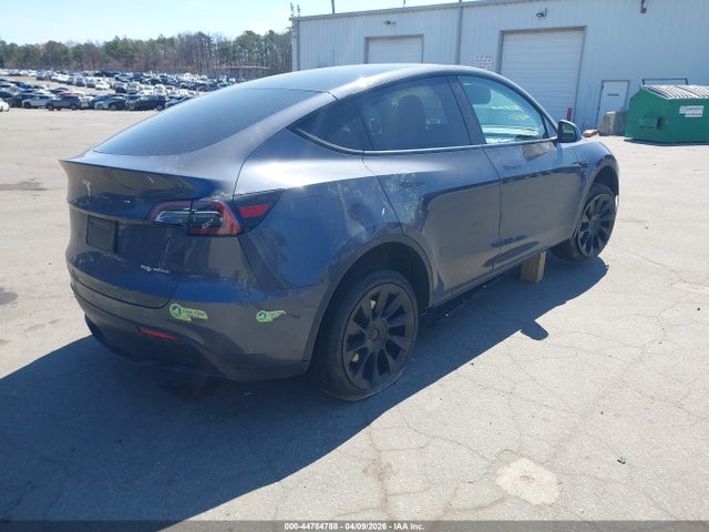 Продажа на аукционе авто 2023 Tesla Model Y Awd/long Range Dual Motor All-wheel Drive, vin: 7SAYGAEE6PF612288, номер лота: 44784788