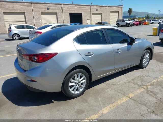 3MZBM1U76GM307218 Mazda Mazda3 I Sport