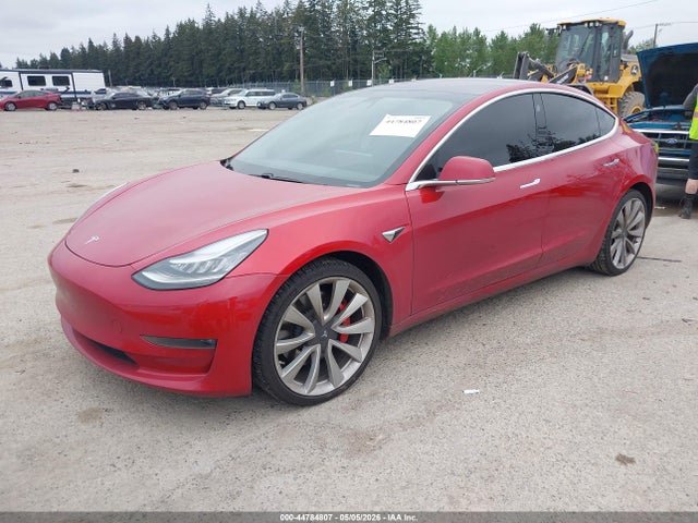 2018 Tesla Model 3 Long Range/performance მანქანა იყიდება აუქციონზე, vin: 5YJ3E1EB1JF083830, აუქციონის ნომერი: 44784807