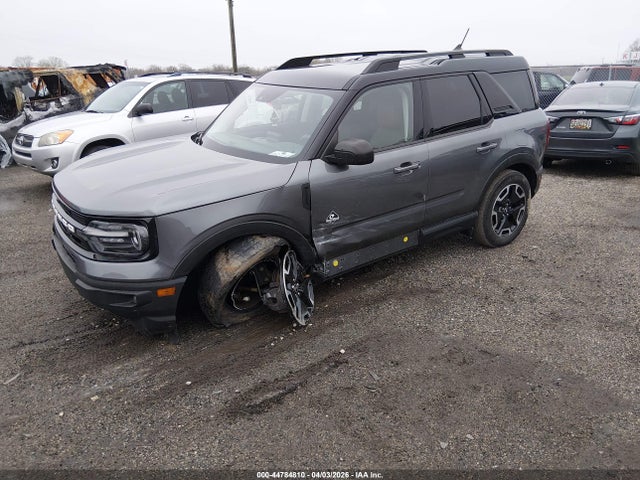 44784810 :رقم المزاد ، 3FMCR9C69MRB08710 vin ، 2021 Ford Bronco Sport Outer Banks مزاد بيع
