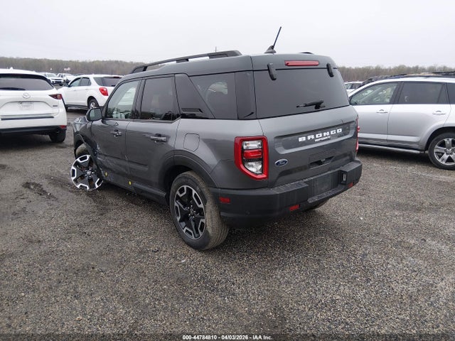 44784810 :رقم المزاد ، 3FMCR9C69MRB08710 vin ، 2021 Ford Bronco Sport Outer Banks مزاد بيع