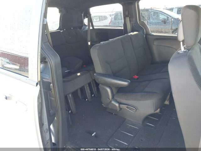 44784818 :رقم المزاد ، 2C4RDGBG5JR160915 vin ، 2018 Dodge Grand Caravan Se Plus مزاد بيع