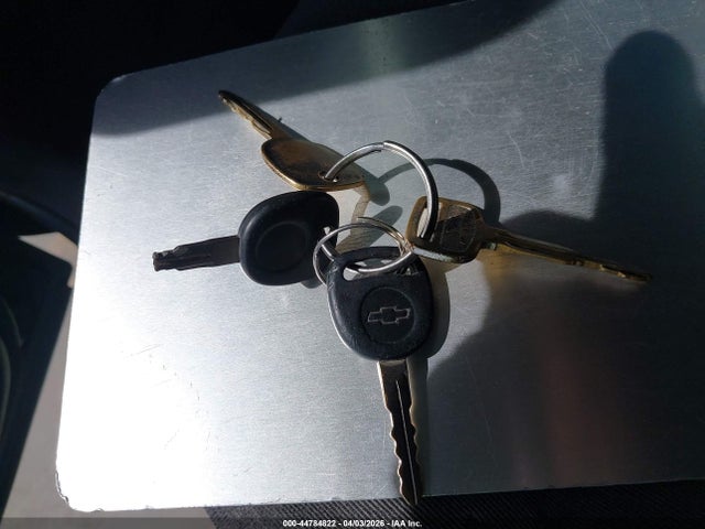 2001 CHEVROLET SILVERADO 1500 2GCEC19TX11126064 Photo 10