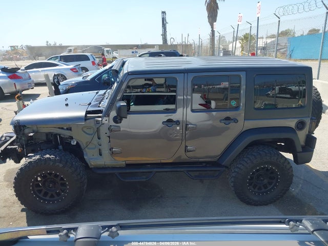 Продаж на аукціоні авто 2017 Jeep Wrangler Unlimited Sport 4x4, vin: 1C4BJWDG2HL678324, номер лоту: 44784826