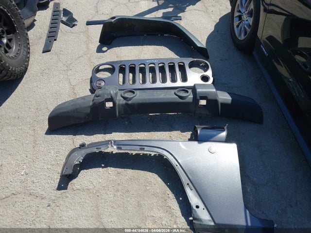 Продаж на аукціоні авто 2017 Jeep Wrangler Unlimited Sport 4x4, vin: 1C4BJWDG2HL678324, номер лоту: 44784826