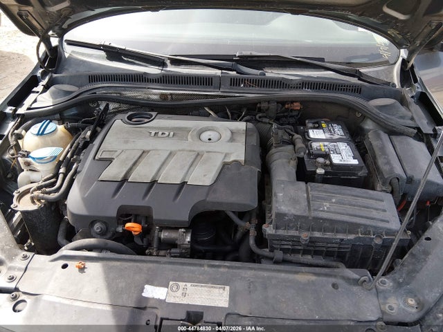 44784830 :رقم المزاد ، 3VWLL7AJ7CM359896 vin ، 2012 Volkswagen Jetta 2.0l Tdi مزاد بيع