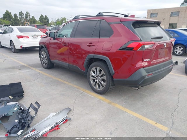 2T3C1RFV6LW068711 Toyota Rav4 Xle Premium