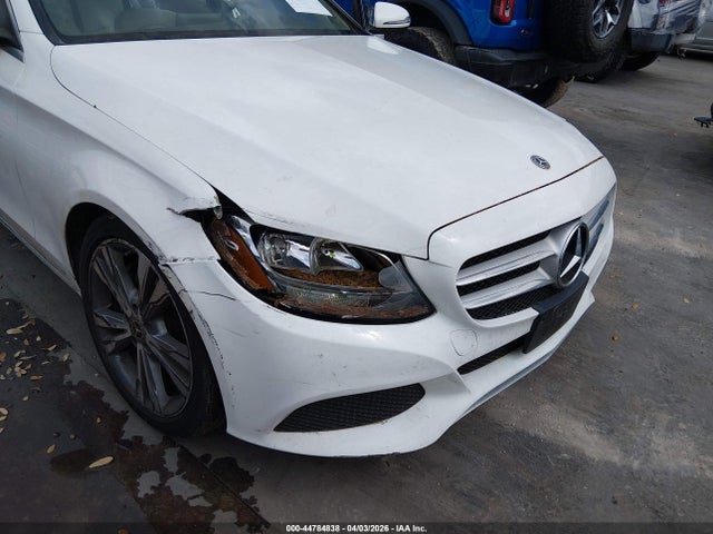 2018 MERCEDES-BENZ C 300 55SWF4JB7JU275673 Photo 5