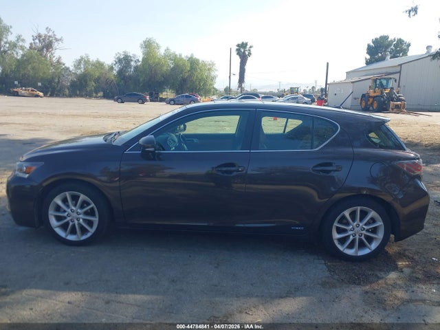 Продаж на аукціоні авто 2013 Lexus Ct 200h, vin: JTHKD5BH0D2155945, номер лоту: 44784841