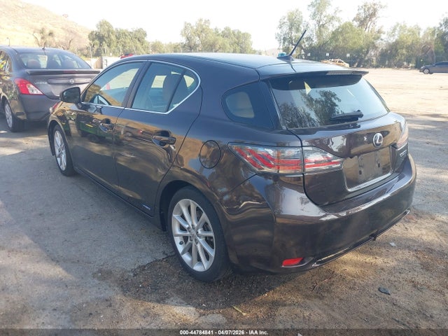 2013 LEXUS CT 200H JTHKD5BH0D2155945 Photo 2