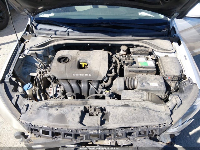 5NPD74LF1JH217906 Hyundai ELANTRA SE