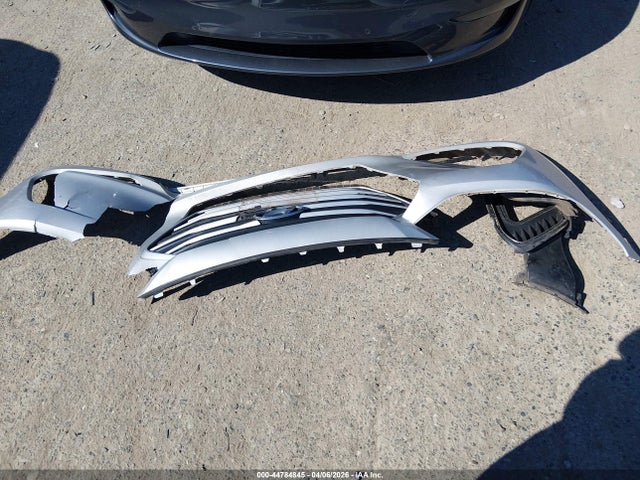 5NPD74LF1JH217906 Hyundai ELANTRA SE