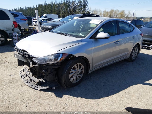 5NPD74LF1JH217906 Hyundai ELANTRA SE