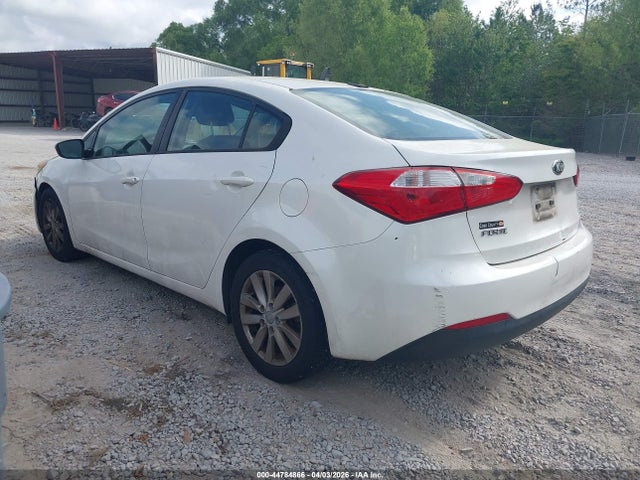 Продажа на аукционе авто 2015 Kia Forte Lx, vin: KNAFX4A66F5367879, номер лота: 44784866