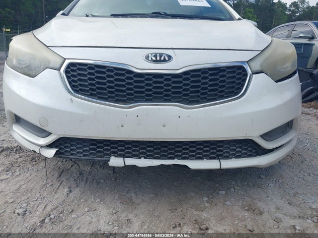 Продажа на аукционе авто 2015 Kia Forte Lx, vin: KNAFX4A66F5367879, номер лота: 44784866