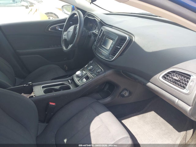 Продажа на аукционе авто 2015 Chrysler 200 Limited, vin: 1C3CCCAB5FN745445, номер лота: 44784870