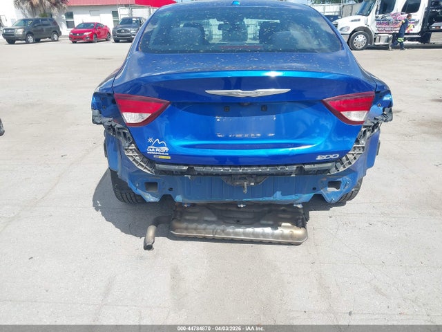 Продажа на аукционе авто 2015 Chrysler 200 Limited, vin: 1C3CCCAB5FN745445, номер лота: 44784870