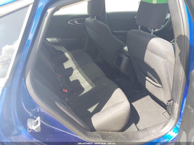 Продажа на аукционе авто 2015 Chrysler 200 Limited, vin: 1C3CCCAB5FN745445, номер лота: 44784870