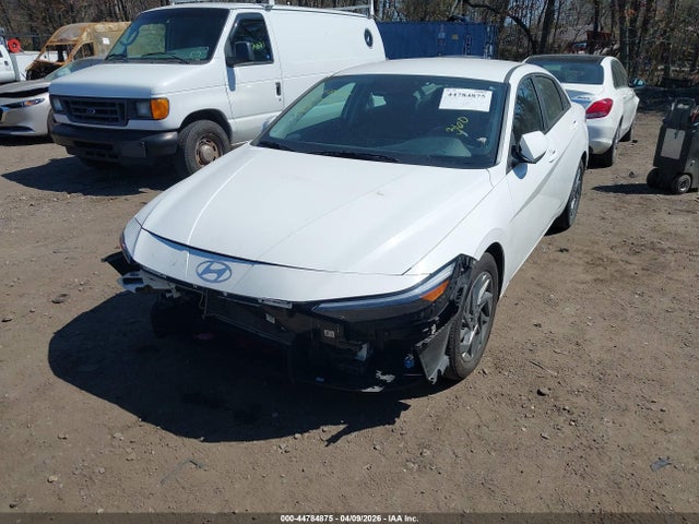 2024 Hyundai Elantra Sel მანქანა იყიდება აუქციონზე, vin: KMHLM4DG8RU642242, აუქციონის ნომერი: 44784875