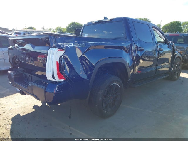 44784883 :رقم المزاد ، 5TFWA5DB9TX382122 vin ، 2026 Toyota Tundra Limited Crewmax 5.5' Bed مزاد بيع