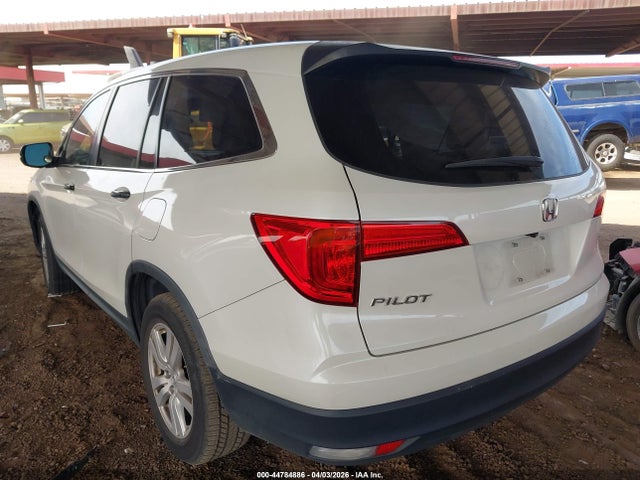 Honda PILOT LX 2018 5FNYF5H13JB019222 Image 3