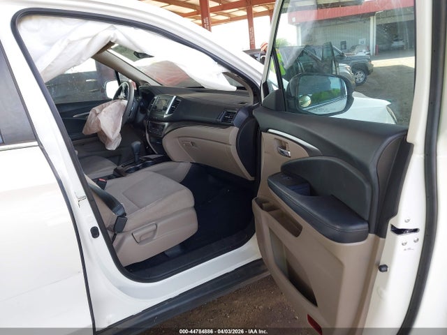 Honda PILOT LX 2018 5FNYF5H13JB019222 Image 5