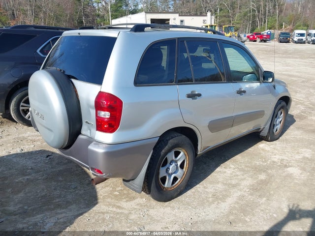 2004 TOYOTA RAV4 JTEHD20V440022468 Photo 3