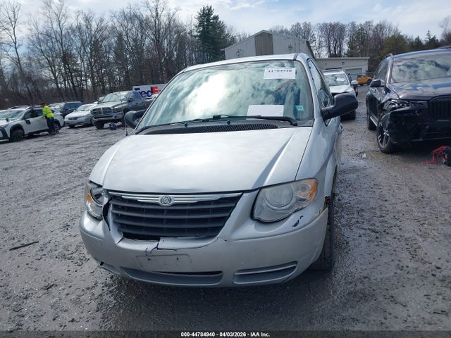 Aukcja sprzedaży 2005 Chrysler Town & Country Lx, vin: 2C4GP44R95R189349, numer aukcji: 44784940