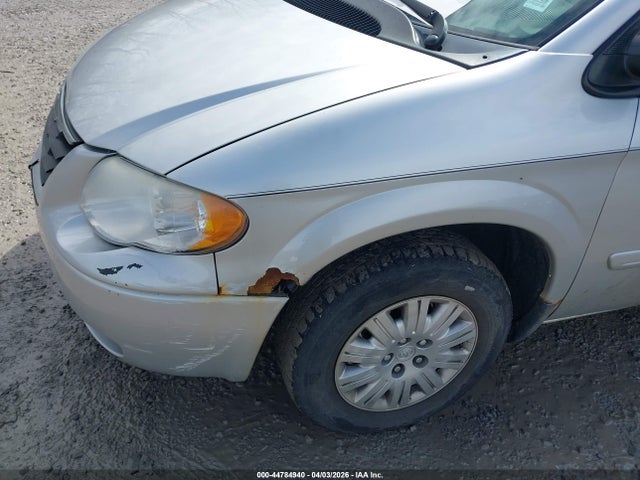 Aukcja sprzedaży 2005 Chrysler Town & Country Lx, vin: 2C4GP44R95R189349, numer aukcji: 44784940